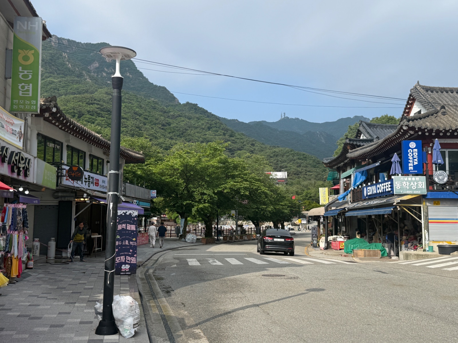 image 01